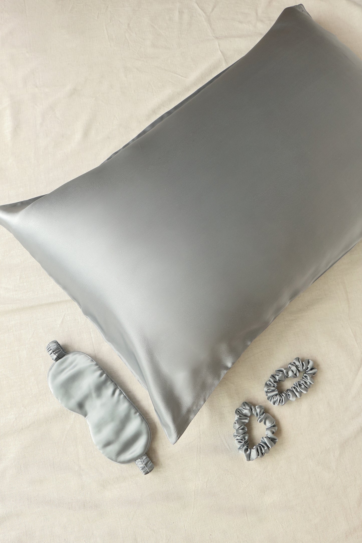 100% Mulberry Silk Pillowcase & Eye Mask Set - Lake Blue